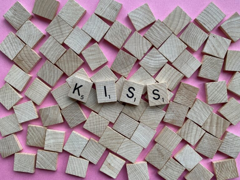 Kiss Day